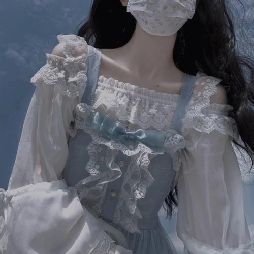 怪异少女神隐